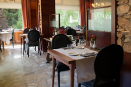 HOTEL PESSETS