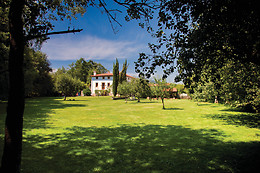 LA CASONA DE SAN PANTALEÓN DE ARAS