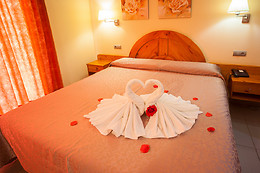 HOTEL EL PINCHE DE ORO