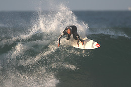 ESCUELA CÁNTABRA DE SURF