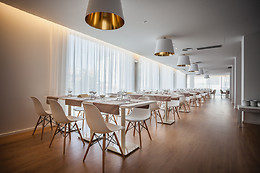 Essence Inn Marianos Hotel