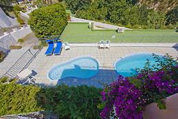 Hotel Castiglione Village
