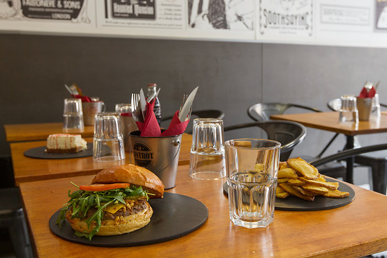 Les Tontons Burgers St Georges - photo 4