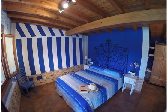 POSADA LLOSA DE IBIO - photo 3