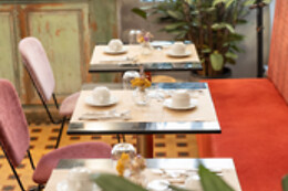 WE BOUTIQUE HOTEL