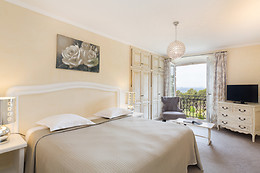 La Bastide de Tourtour Hôtel**** & Spa