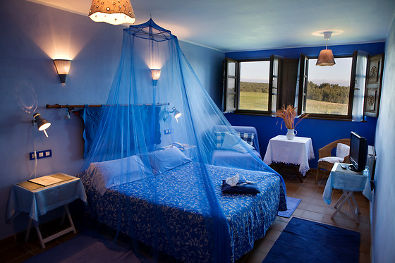 HOTEL LA LLOSA DE FOMBONA - photo 1