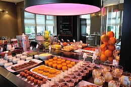 Hôtel Campanile Lyon Est - Aéroport Saint Exupéry