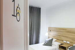 HOTEL VIA SEVILLA - CADIZ