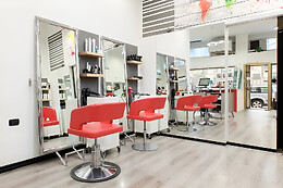 Head and Body Milano