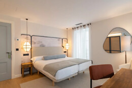 HOTEL OS CANTÍS