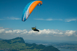 Flugschulen Emmetten & Titlis AG