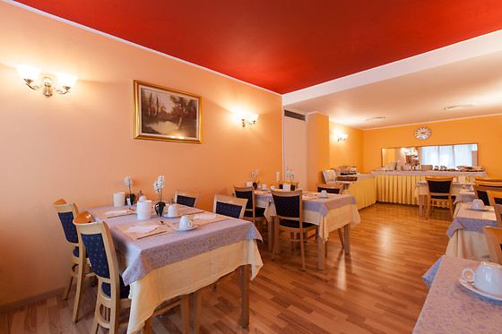 Swiss Lodge Nassa Garni Lugano - photo 0