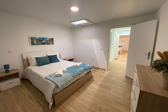Singer’s Lounge - photo 3