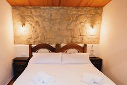 HOTEL PARADA DEL COMPTE