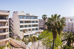 INSTANTS BOUTIQUE HOTEL
