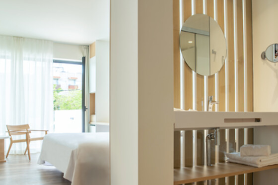 INSTANTS BOUTIQUE HOTEL - photo 7