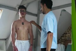 Om̐ Trainer