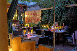 Aux 2 Roses (restaurant)