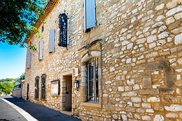 Hostellerie Le Castellas / Maison du Barry