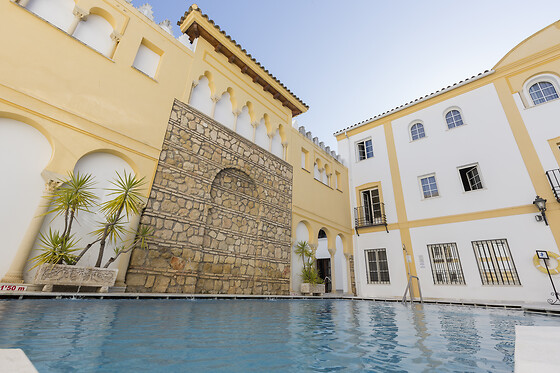 HOTEL MACIA ALFAROS - photo 5