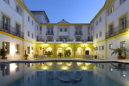 HOTEL MACIA ALFAROS