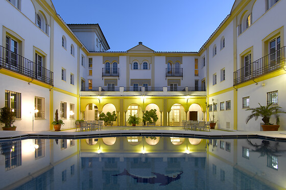 HOTEL MACIA ALFAROS - photo 3