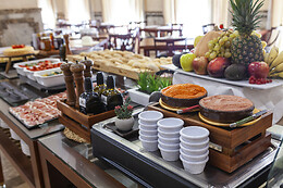 HOTEL MACIA ALFAROS