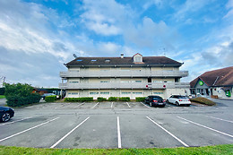 Campanile Montargis - Amilly
