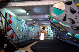 AWESOME BOULDER CENTER