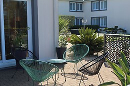 Hotel The Originals Tours Nord La Terrasse