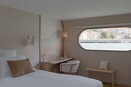 LA PÉNICHE 
