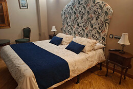 APARTAMENTOS TURÍSTICOS Y SUITES EL NOGAL
