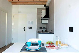 APARTAMENTOS EL ESQUILEO