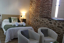 APARTAMENTOS EL ESQUILEO