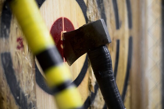 THE AXE THROWING CLUB - photo 0