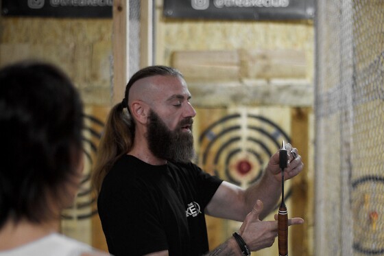 THE AXE THROWING CLUB - photo 5