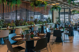 RESTAURANTE FRONT