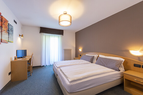 Flos Hotel - photo 11