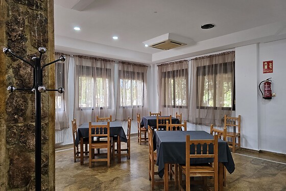 HOTEL LAS CAVENES DEL CABACO - photo 4