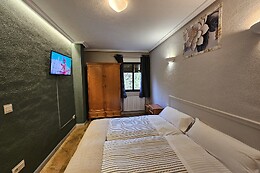 HOTEL LAS CAVENES DEL CABACO