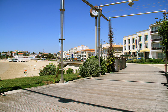 Hotel The Originals Royan Miramar - photo 6