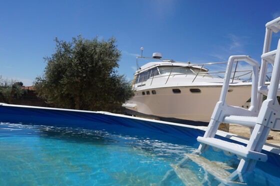 CUCHIBOAT - photo 1