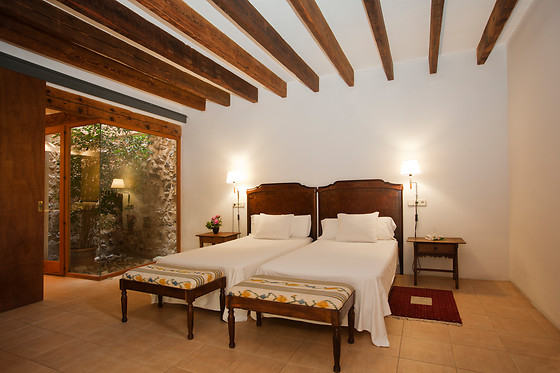 HOTEL CA´N MORAGUES - photo 4