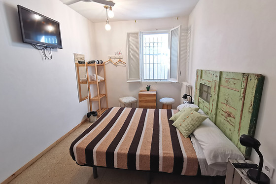 MUCHA MASIA HOSTEL RURAL-URBÀ - photo 3