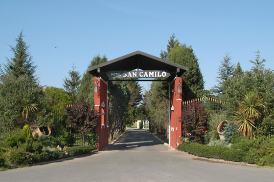 HOTEL SAN CAMILO - photo 2