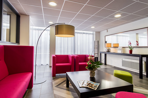 NEMEA APPART HOTEL TOURS QUAI VICTOR - photo 2