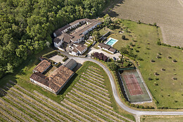 Hotel The Originals Le Relais de Saint-Preuil