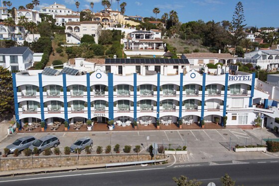 HOTEL PIEDRA PALOMA - photo 2