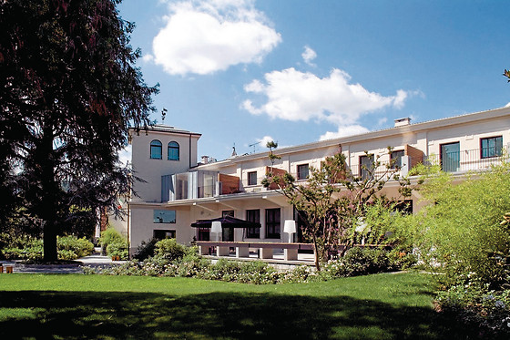 Alter Hotel - photo 2
